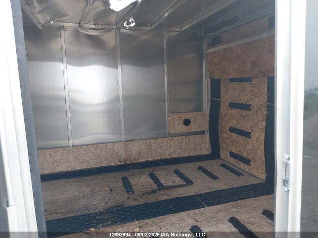 Lightning Enclosed Trailer 2026 5NHULT117TM142664 Image 8