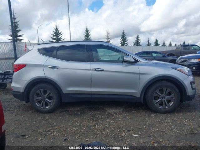 2015 Hyundai Santa Fe Sport 2.4 Luxury მანქანა იყიდება აუქციონზე, vin: 5XYZUDLB0FG271191, აუქციონის ნომერი: 12693006