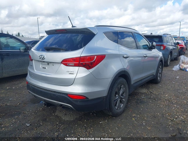 2015 Hyundai Santa Fe Sport 2.4 Luxury მანქანა იყიდება აუქციონზე, vin: 5XYZUDLB0FG271191, აუქციონის ნომერი: 12693006