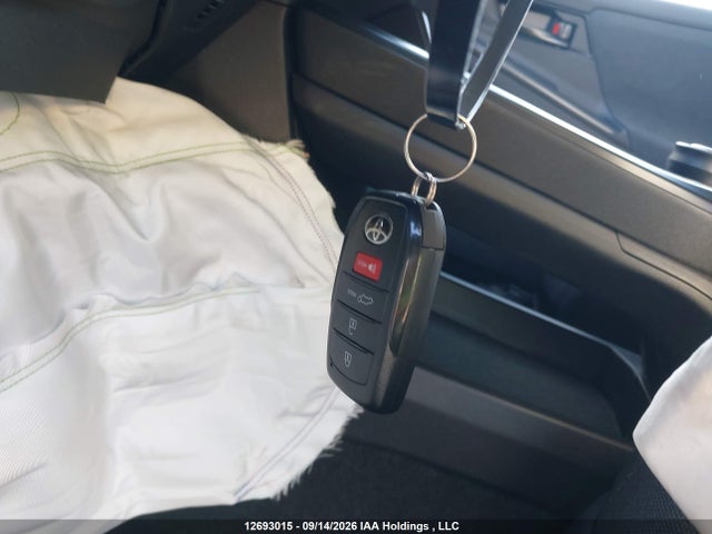 Toyota C-HR 2026 JTMABABD3TJ025297 Image 10