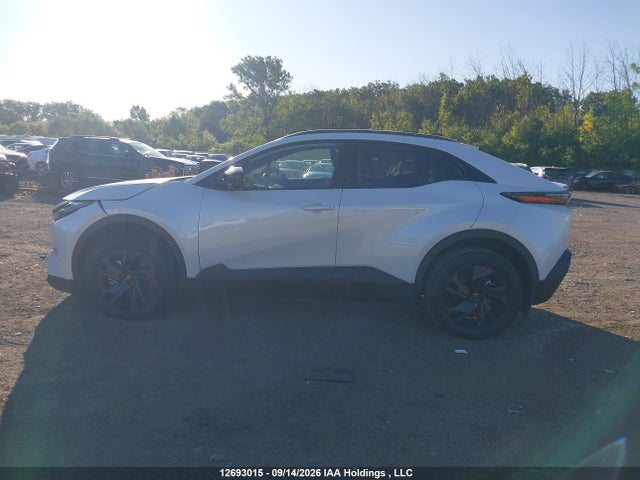 Toyota C-HR 2026 JTMABABD3TJ025297 Image 13
