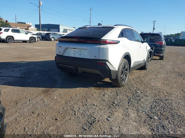 Toyota C-HR 2026 JTMABABD3TJ025297 Image 4