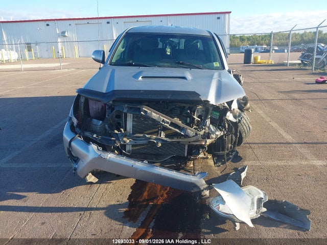 12693033 :رقم المزاد ، 5TFMU4FN9EX022710 vin ، 2014 Toyota Tacoma V6 مزاد بيع