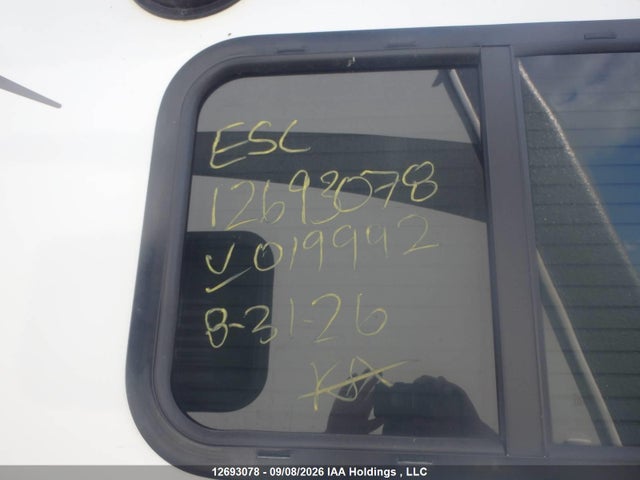 5ZT2FEJB9MW019992 Coachmen Freedom Express