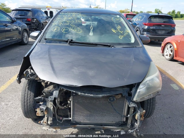2016 Toyota Yaris Le მანქანა იყიდება აუქციონზე, vin: VNKKTUD31GA056536, აუქციონის ნომერი: 12693086