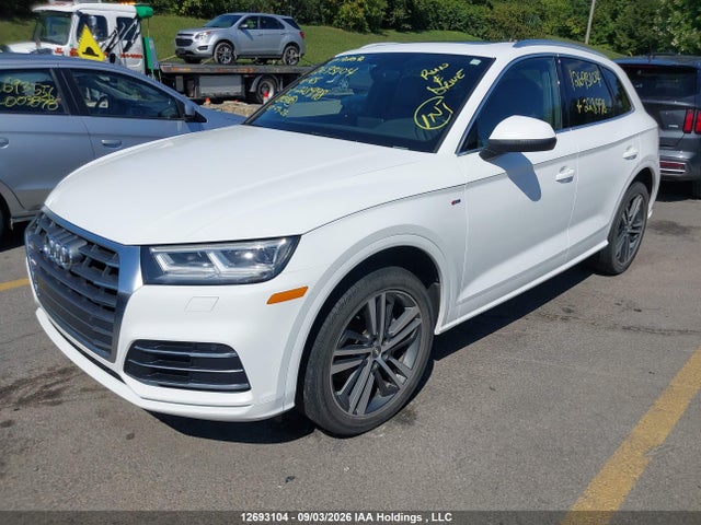 Audi Q5 2.0t Progressiv 2018 WA1ENAFY8J2228998 Image 2
