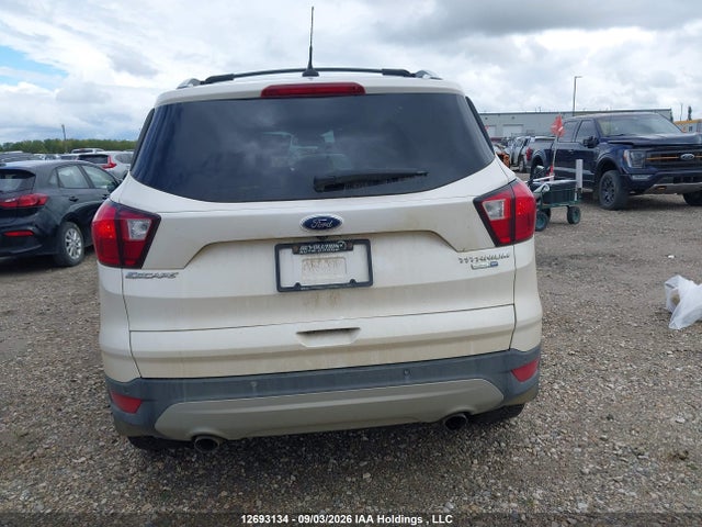 Ford Escape Titanium 2019 1FMCU9J99KUA83258 Image 16