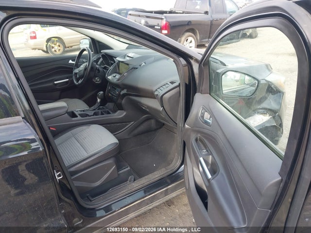Продажа на аукционе авто 2017 Ford Escape Se, vin: 1FMCU9GD0HUA01552, номер лота: 12693150