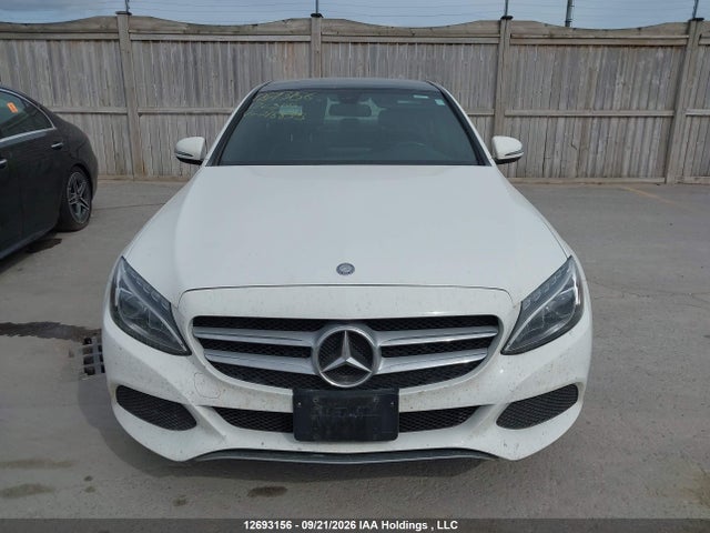 2017 Mercedes-benz C 300 მანქანა იყიდება აუქციონზე, vin: 55SWF4KB7HU218835, აუქციონის ნომერი: 12693156