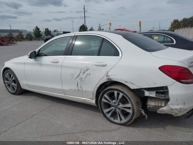 2017 Mercedes-benz C 300 მანქანა იყიდება აუქციონზე, vin: 55SWF4KB7HU218835, აუქციონის ნომერი: 12693156