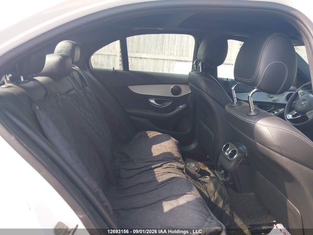 2017 Mercedes-benz C 300 მანქანა იყიდება აუქციონზე, vin: 55SWF4KB7HU218835, აუქციონის ნომერი: 12693156