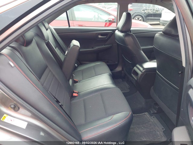 12693165 :رقم المزاد ، 4T1BF1FK4HU765668 vin ، 2017 Toyota Camry Se مزاد بيع