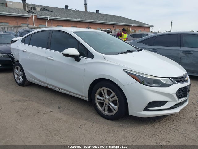 Chevrolet CRUZE LT 2018 1G1BE5SM0J7229853 Image 14