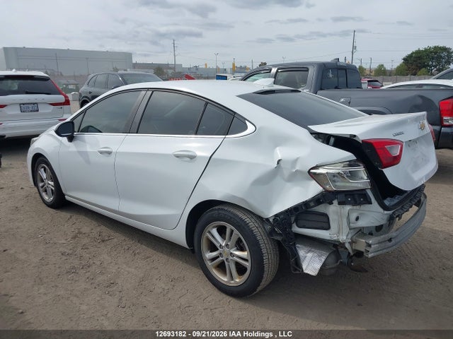 Chevrolet CRUZE LT 2018 1G1BE5SM0J7229853 Image 15