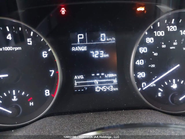 12693198 :رقم المزاد ، 5NPD74LF9HH048082 vin ، 2017 Hyundai Elantra Le مزاد بيع