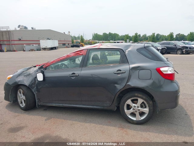 2T1KU4EE6EC130421 Toyota Matrix