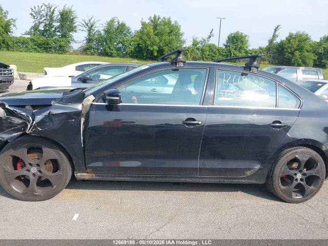 3VW1K7AJ8FM246540 Volkswagen Jetta 2.0l Trendline/2.0l Trendline+