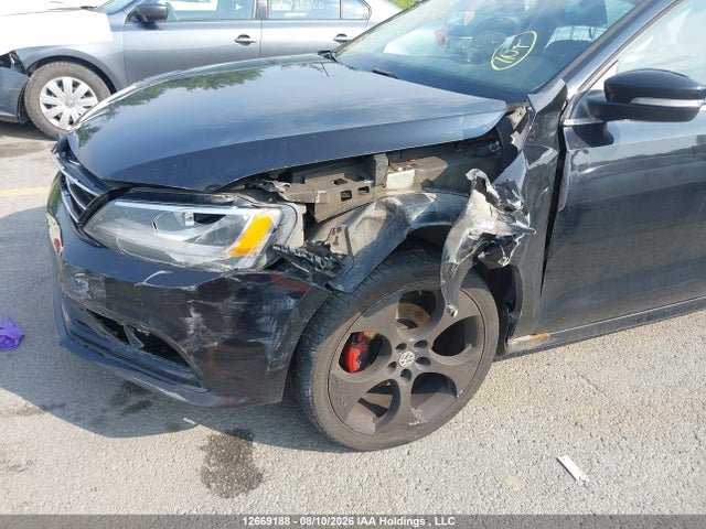 3VW1K7AJ8FM246540 Volkswagen Jetta 2.0l Trendline/2.0l Trendline+