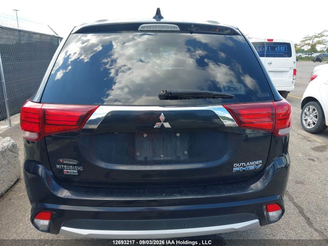 Mitsubishi OUTLANDER PHEV 2018 JA4J24A5XJZ619213 Image 17