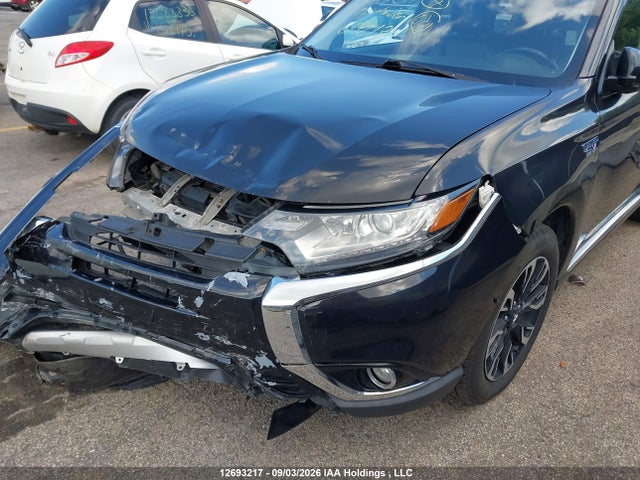 JA4J24A5XJZ619213 Mitsubishi OUTLANDER PHEV
