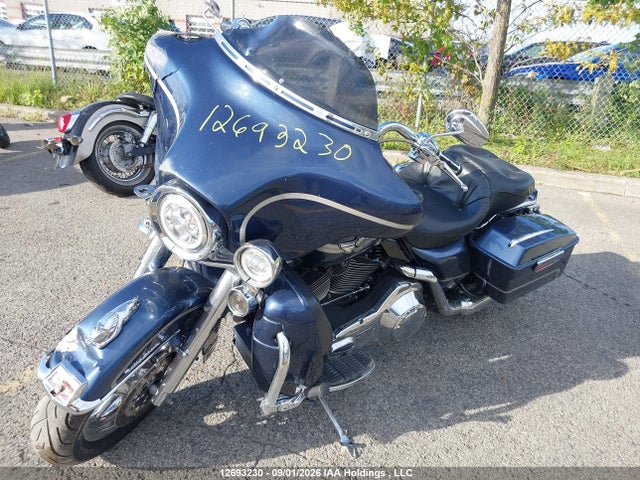12693230 :رقم المزاد ، 5HD1FCW163Y617016 vin ، 2003 Harley-davidson Flhtcui مزاد بيع