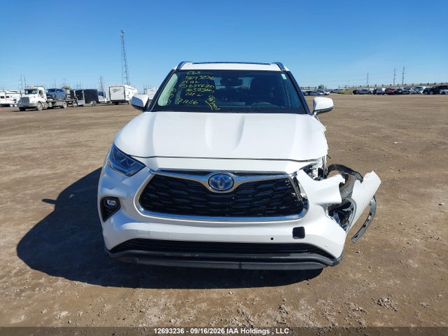 Aukcja sprzedaży 2024 Toyota Highlander Hybrid Limited/hybrid Platinum, vin: 5TDXBRCH7RS638870, numer aukcji: 12693236