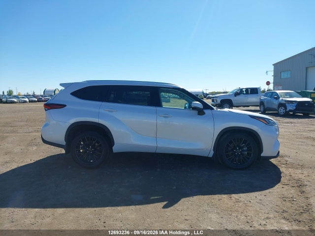 Aukcja sprzedaży 2024 Toyota Highlander Hybrid Limited/hybrid Platinum, vin: 5TDXBRCH7RS638870, numer aukcji: 12693236