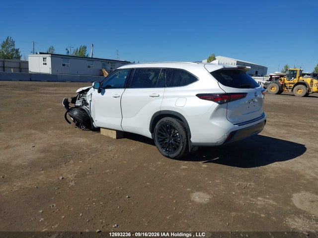 Aukcja sprzedaży 2024 Toyota Highlander Hybrid Limited/hybrid Platinum, vin: 5TDXBRCH7RS638870, numer aukcji: 12693236