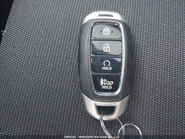 Продажа на аукционе авто 2024 Hyundai Venue Ultimate With Black Interior, vin: KMHRC8A34RU287284, номер лота: 12693243