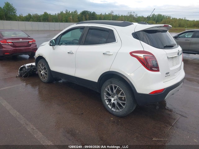 12693249 :رقم المزاد ، KL4CJ2SB1JB518560 vin ، 2018 Buick Encore Sport Touring مزاد بيع