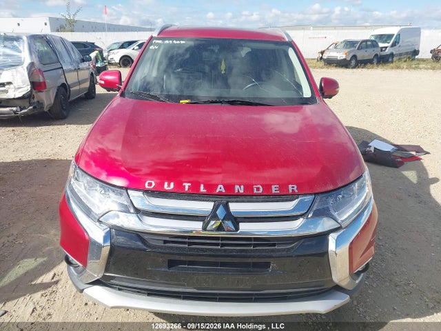 JA4JZ4AX0JZ608301 Mitsubishi OUTLANDER GT