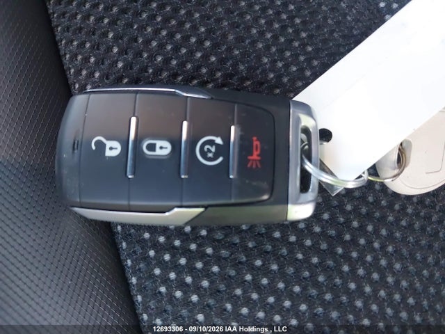 12693306 :رقم المزاد ، 1C6SRFVT1NN394999 vin ، 2022 Ram 1500 Sport مزاد بيع