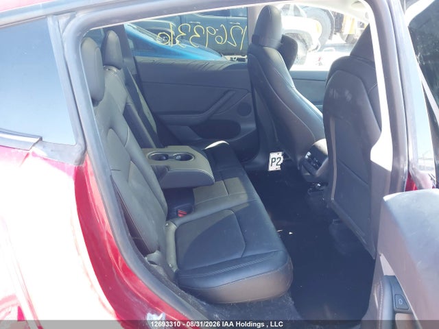 Продажа на аукционе авто 2024 Tesla Model Y, vin: 7SAYGDEE2RF050586, номер лота: 12693310