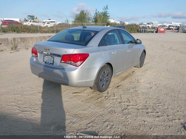 1G1PC5SB2E7329405 Chevrolet Cruze 1lt Auto