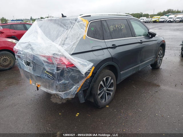 Продаж на аукціоні авто 2021 Volkswagen Tiguan Comfortline/united, vin: 3VV2B7AXXMM152279, номер лоту: 12693321