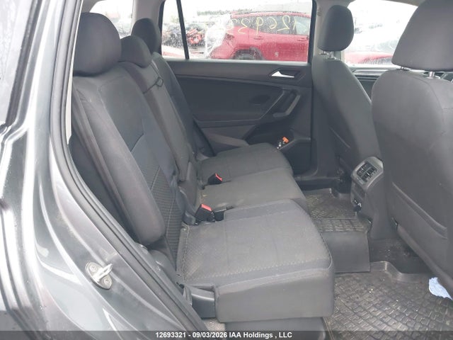Продаж на аукціоні авто 2021 Volkswagen Tiguan Comfortline/united, vin: 3VV2B7AXXMM152279, номер лоту: 12693321
