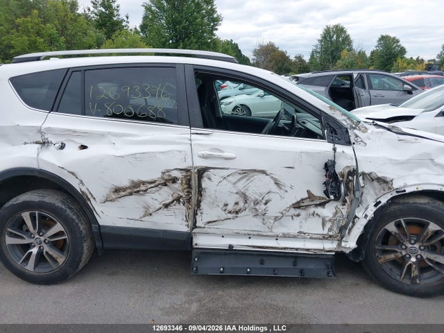 Продаж на аукціоні авто 2018 Toyota Rav4 Xle, vin: 2T3RFREV3JW800688, номер лоту: 12693346