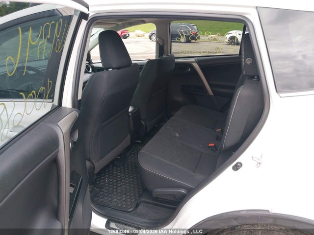 Продаж на аукціоні авто 2018 Toyota Rav4 Xle, vin: 2T3RFREV3JW800688, номер лоту: 12693346