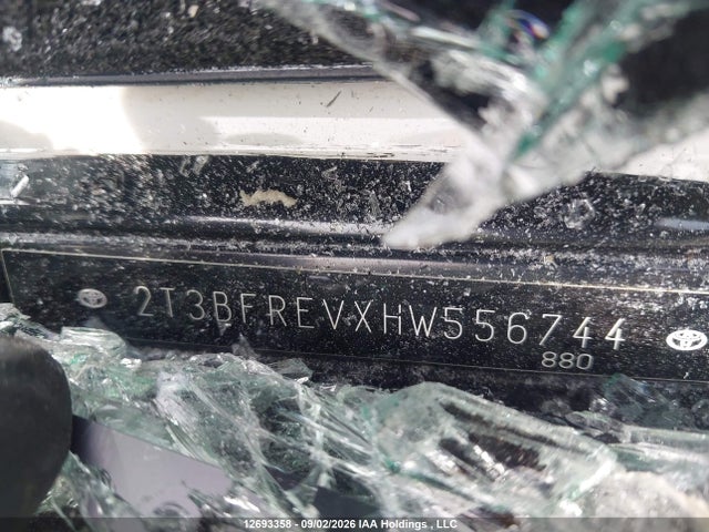 Toyota RAV4 LE 2017 2T3BFREVXHW556744 Image 19