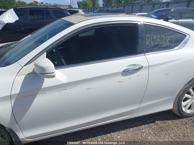 Продажа на аукционе авто 2015 Honda Accord Ex-l-navi V6, vin: 1HGCT2A88FA800490, номер лота: 12693387