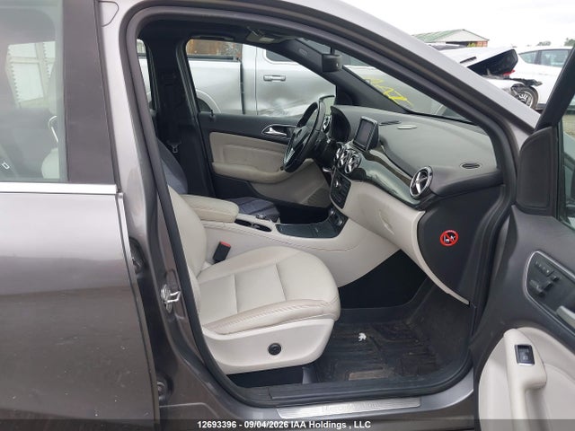 Продажа на аукционе авто 2013 Mercedes-benz B 250 Sports Tourer, vin: WDDMH4EB9DJ122681, номер лота: 12693396