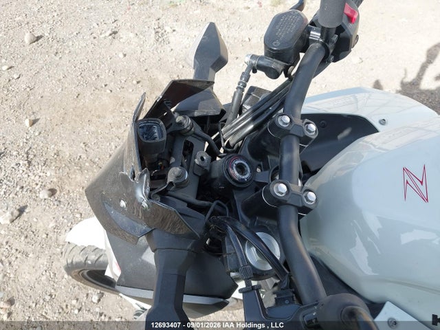 Kawasaki Er400 D 2022 JKAERKD18NDAG3821 Image 18