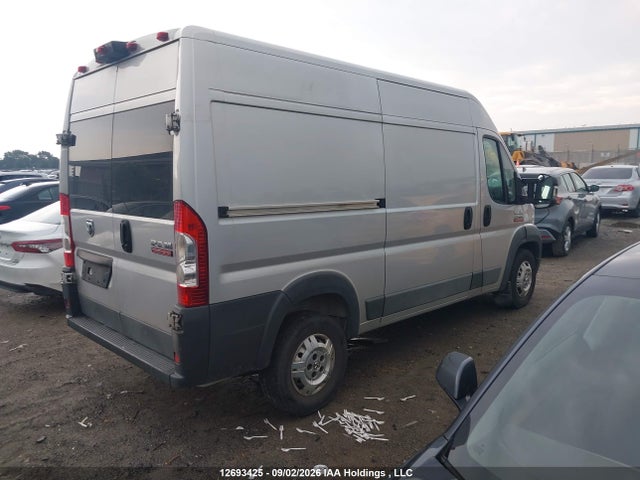 RAM Promaster 2500 High Roof 2017 3C6TRVCG7HE540187 Image 4
