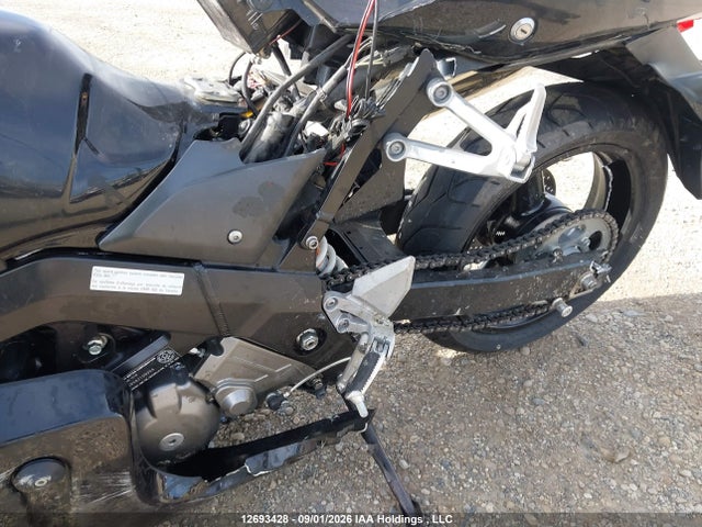 2011 Suzuki Sv650 A მანქანა იყიდება აუქციონზე, vin: JS1VP53BXB2100054, აუქციონის ნომერი: 12693428