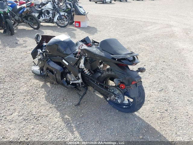 2011 Suzuki Sv650 A მანქანა იყიდება აუქციონზე, vin: JS1VP53BXB2100054, აუქციონის ნომერი: 12693428