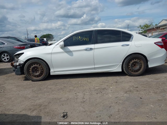 2016 Honda Accord Sport მანქანა იყიდება აუქციონზე, vin: 1HGCR2F57GA806764, აუქციონის ნომერი: 12693441