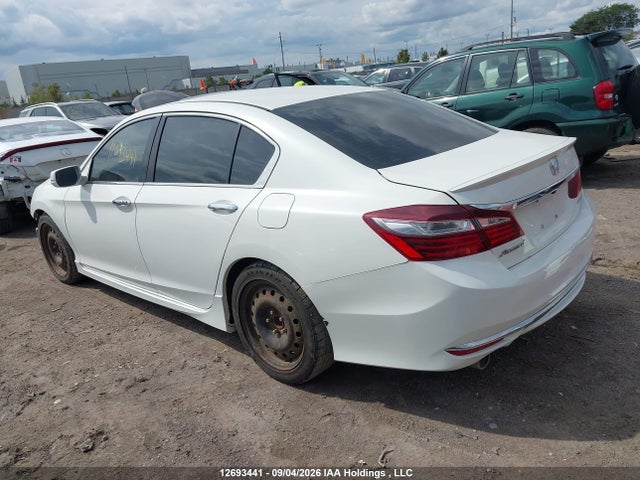 2016 Honda Accord Sport მანქანა იყიდება აუქციონზე, vin: 1HGCR2F57GA806764, აუქციონის ნომერი: 12693441