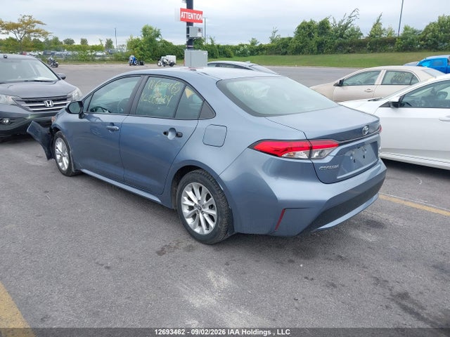 12693462 :رقم المزاد ، 5YFBPMBE4MP200024 vin ، 2021 Toyota Corolla Le مزاد بيع