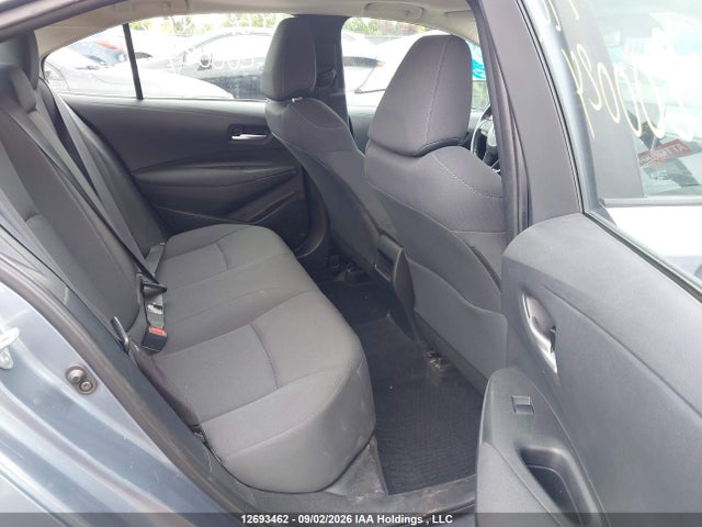 12693462 :رقم المزاد ، 5YFBPMBE4MP200024 vin ، 2021 Toyota Corolla Le مزاد بيع