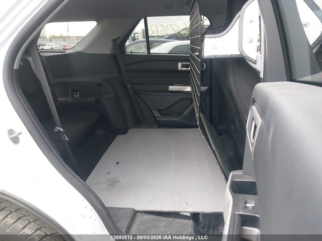 Ford EXPLORER XLT 2024 1FMSK8DH8RGA78107 Image 8
